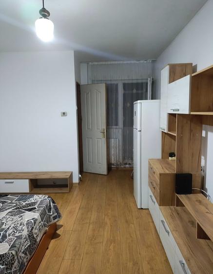 Garsonieră semidecomandată în Tudor Vladimirescu
