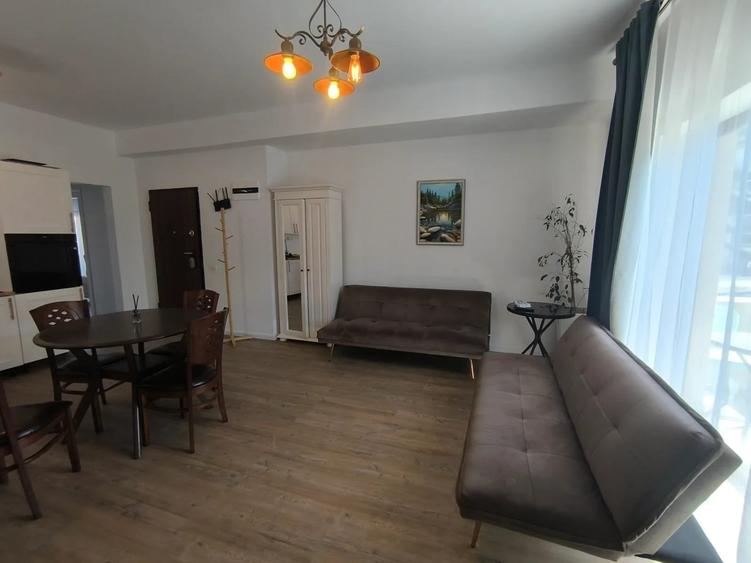 Apartament cu 3 camere, mobilat în Kamsas