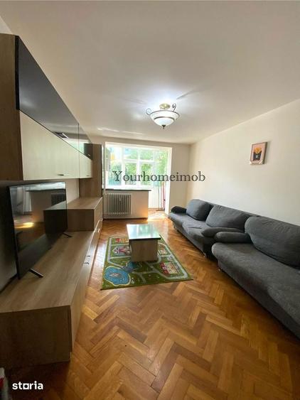 Apartament cu 2 camere decomandat în Calea București
