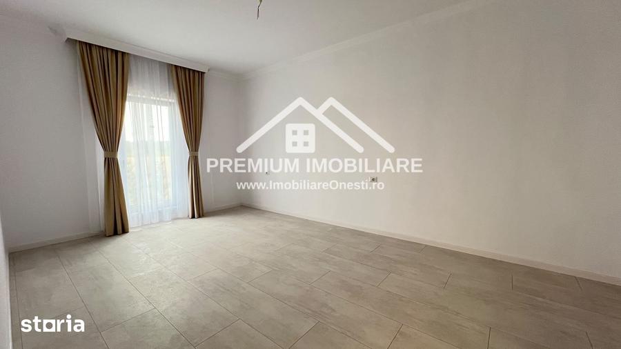Casă cu 3 camere cu Teren 300 Mp în Central