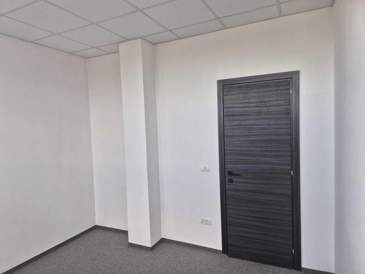 Spațiu comercial, de 16 mp, în Central