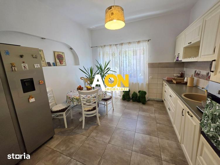 Casă cu 3 camere cu Teren 323 Mp în Cetate