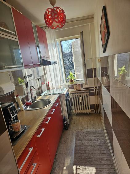 Apartament cu 2 camere nedecomandat în Central