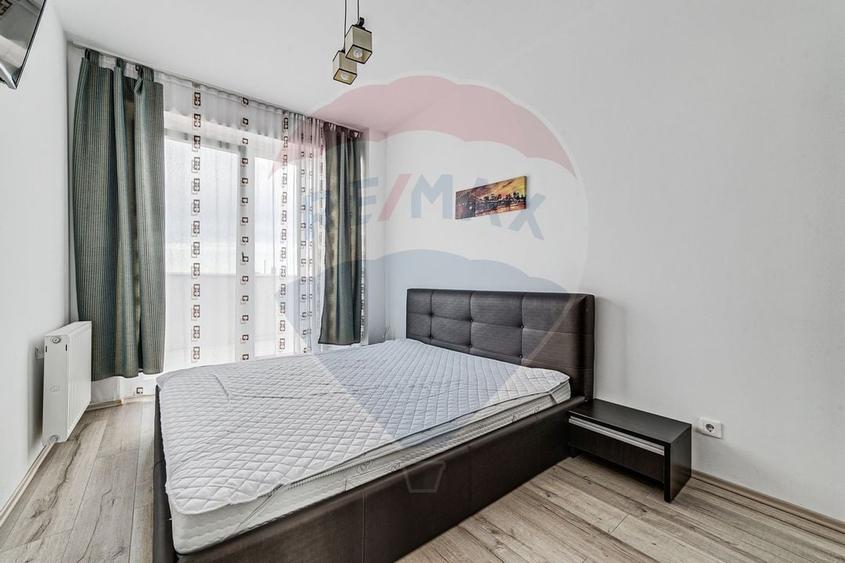 Apartament cu 2 camere semidecomandat, mobilat în UTA
