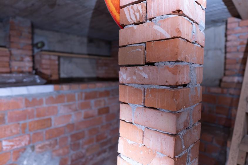 Casă individuală cu 14 camere cu Teren 2700 Mp în Brusturoasa
