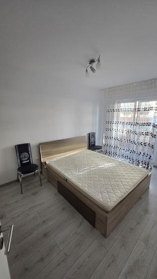 Apartament cu 2 camere decomandat în Avantgarden