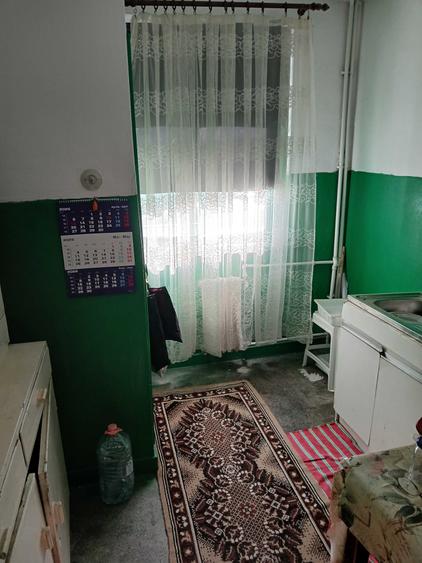 Apartament cu 2 camere semidecomandat în Exterior Vest