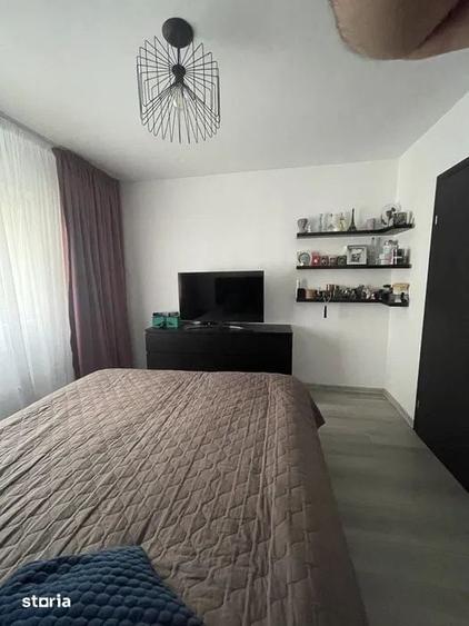 Apartament cu 2 camere decomandat în Colentina