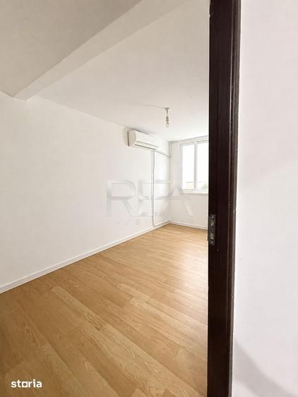 Apartament cu 3 camere în Parcul Carol