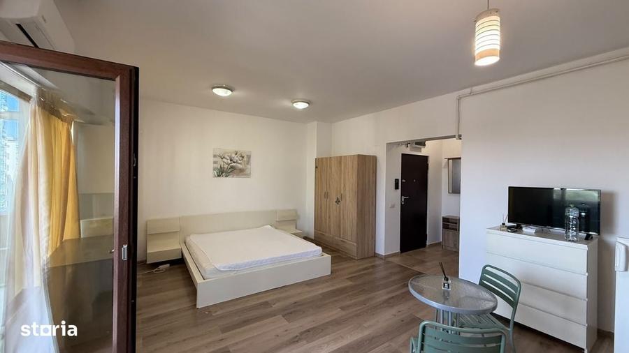 Apartament decomandat în Mihai Bravu