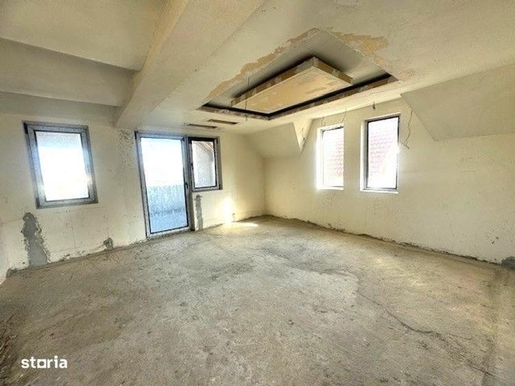 Casă cu 4 camere în Central