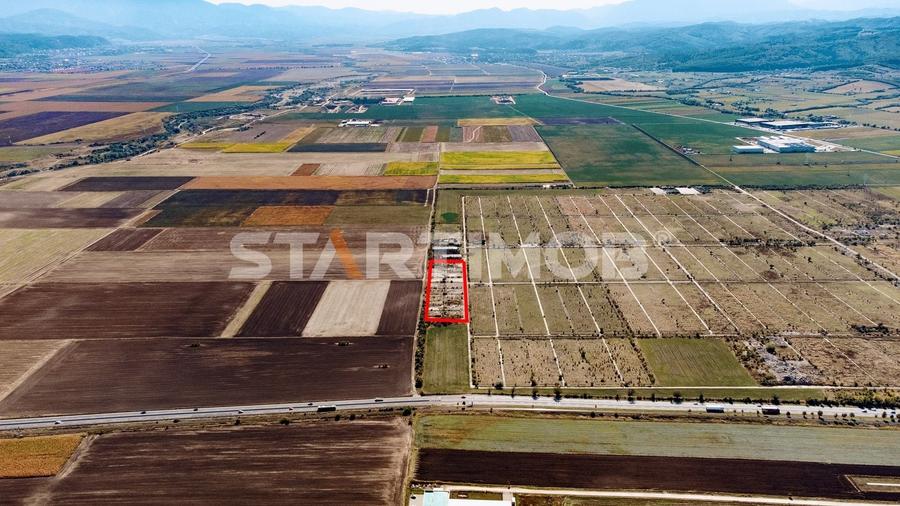 Teren Construcții intravilan de 13750 mp, în Sud-Est