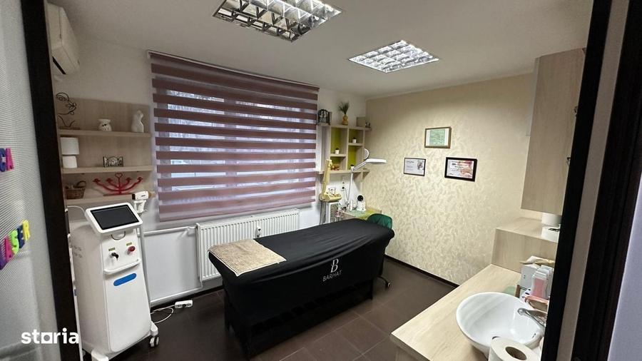Apartament cu 3 camere în Drumul Taberei