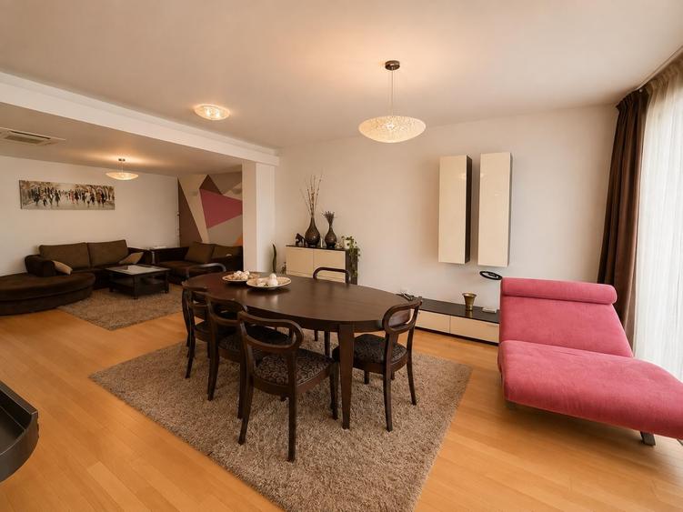 Apartament cu 3 camere semidecomandat în Dorobanți
