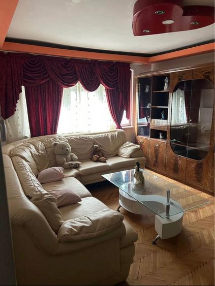 Apartament cu 3 camere în Central