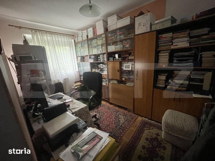 Apartament cu 4 camere, 73 mp, decomandat, zona Sfanta Vineri - 13