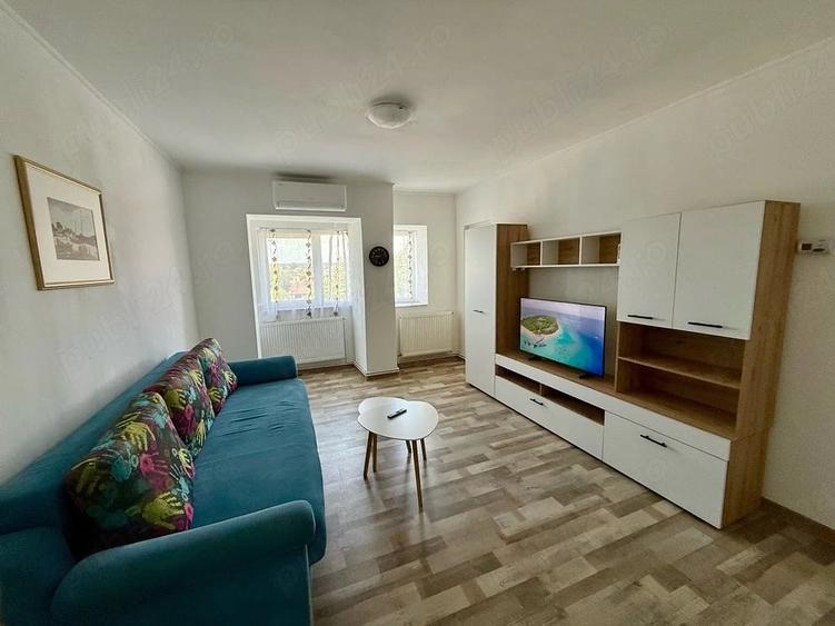 Garsonieră decomandată în Micro 3