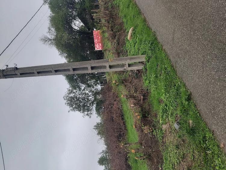 Teren de 2400 mp, în Vlădești