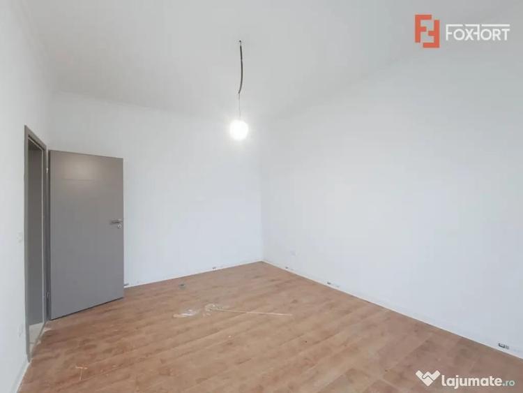 Apartament cu 2 camere decomandat în Giroc