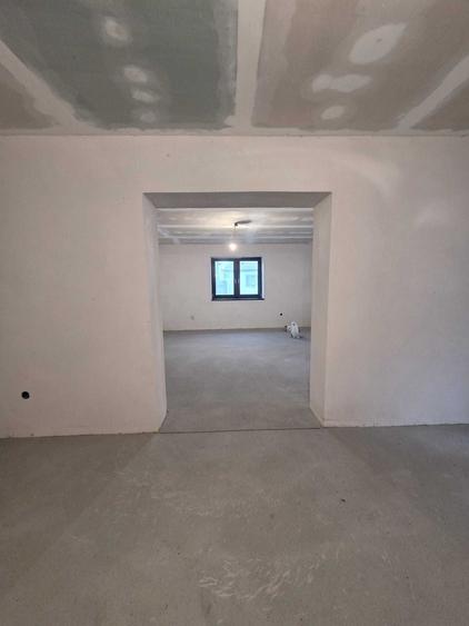 Casa de vanzare in Avrig(la doar 20 min de Sibiu)cu teren de 907 mp - 3
