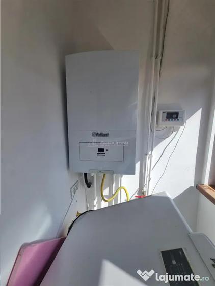 Casă cu 5 camere cu Teren 1694 Mp în Nanov