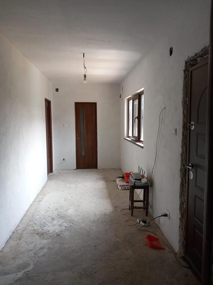 Casă cu 3 camere în Cuza Vodă