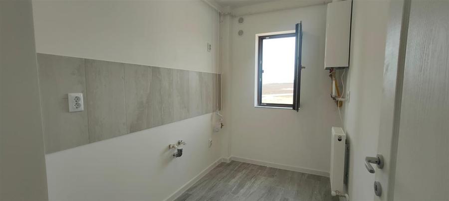 Apartament cu 2 camere semidecomandat în Cug