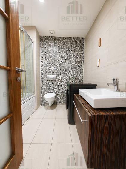Apartament cu 3 camere semidecomandat în Ștefăneștii de Jos