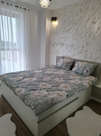 Apartament cu 2 camere semidecomandat în Hotvon