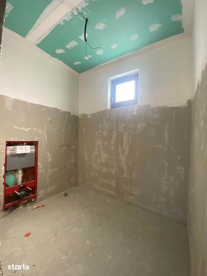 Casă cu 4 camere decomandat cu Teren 410 Mp în Bercu Roșu