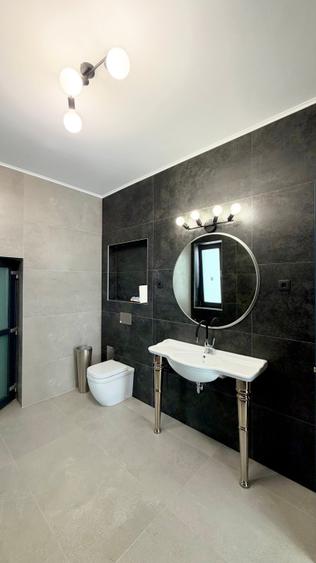 Casă individuală cu 5 camere cu Canalizare în Unirii