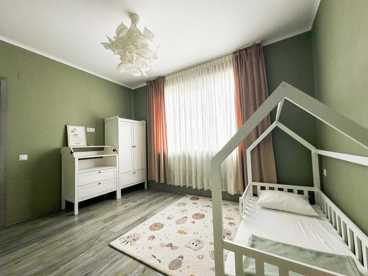 Casă cu 3 camere în Oșorhei