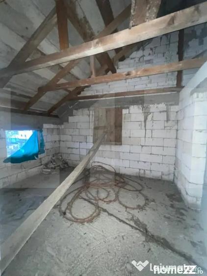 Casă cu 4 camere cu Teren 500 Mp în Central