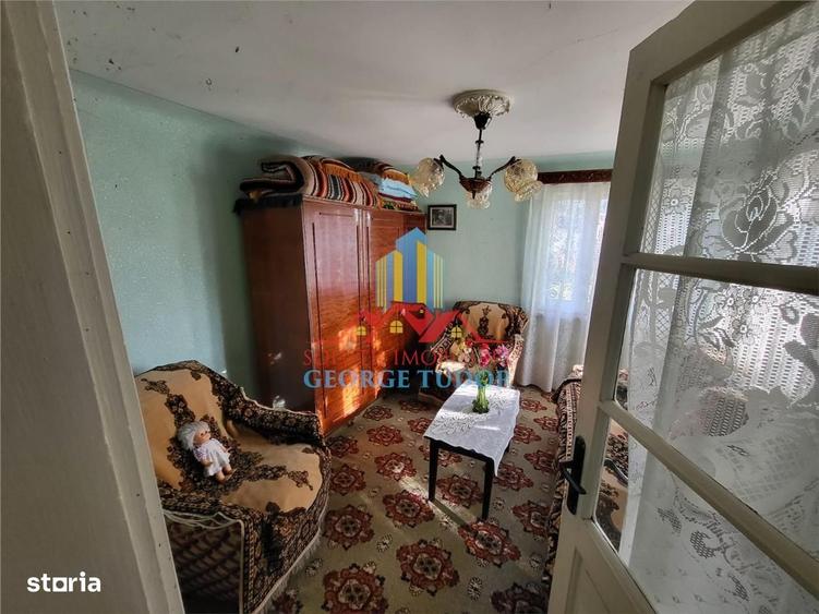 Casă cu 2 camere cu Canalizare în Mihai Vodă