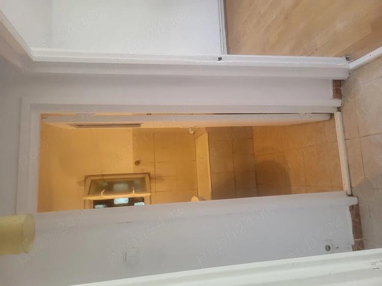 Apartament cu 2 camere decomandat în Pucioasa