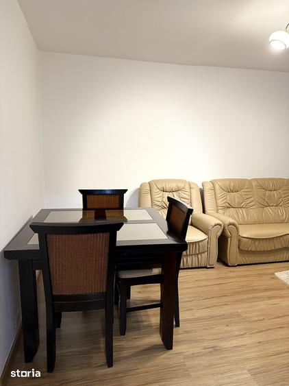 Apartament cu 2 camere decomandat, mobilat în Est