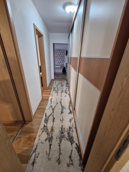 apartament spatios si frumos - 4