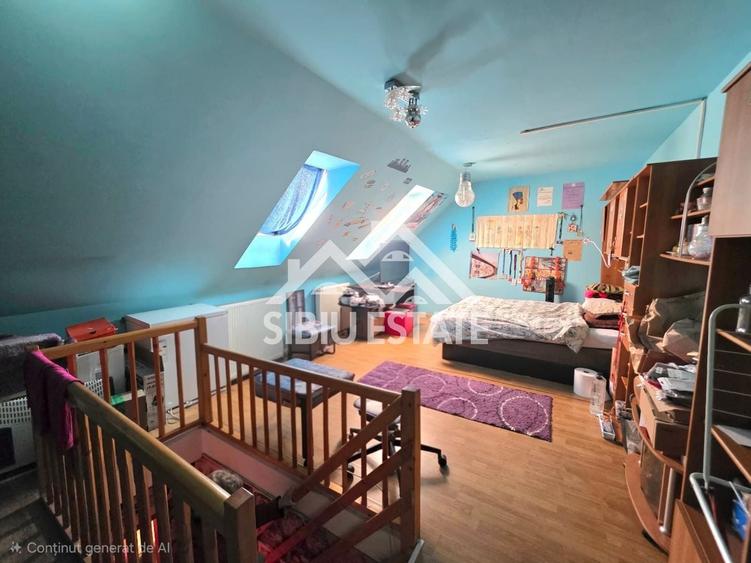 Apartament cu 2 camere semidecomandat, mobilat în Vasile Aaron