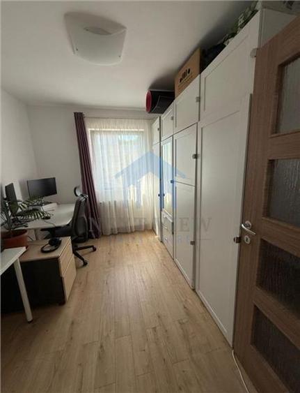 Apartament cu 4 camere decomandat în Mănăștur