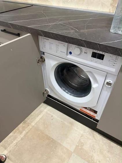 Apartament cu 2 camere decomandat în Olteni