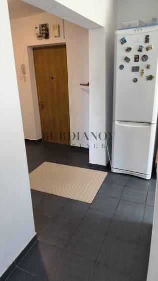 Apartament cu 2 camere decomandat, mobilat în Militari