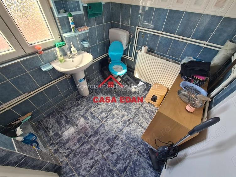 Spatiu comercial in Cornu(Ph), ultracentral, 40mp-- 300e