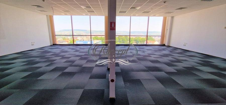 Birou, de 1,300 mp, în Zorilor