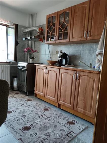 Vanzare apartament 4 camere-Bd. Decebal - 12
