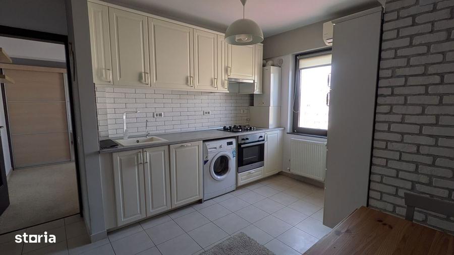 Apartament cu 2 camere, mobilat în Sud