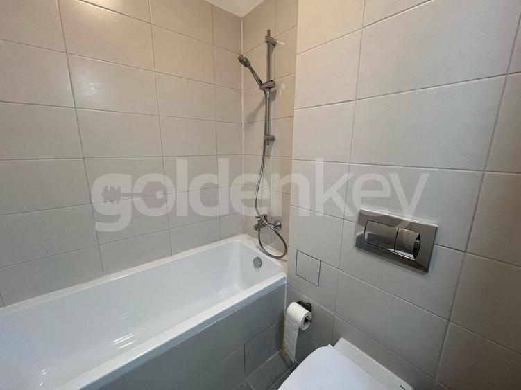 Apartament cu 3 camere semidecomandat, mobilat în Barbu Văcărescu