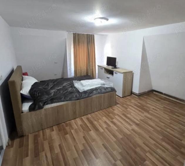 Casă cu 4 camere cu Teren 200 Mp în Vișeu de Jos
