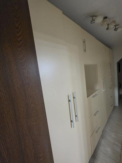 Apartament cu 2 camere decomandat în Groși