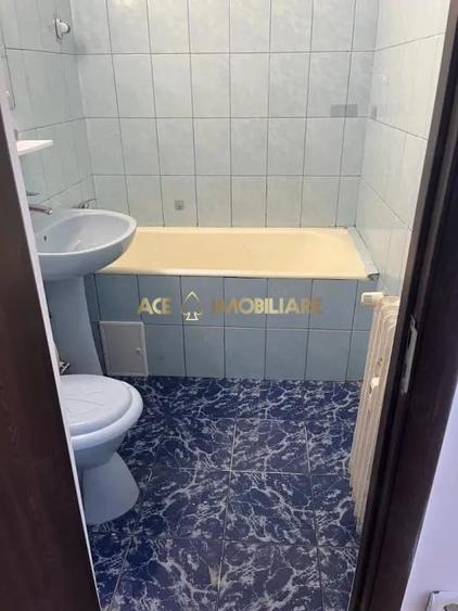 Apartament cu 2 camere semidecomandat, mobilat în Drumul Taberei