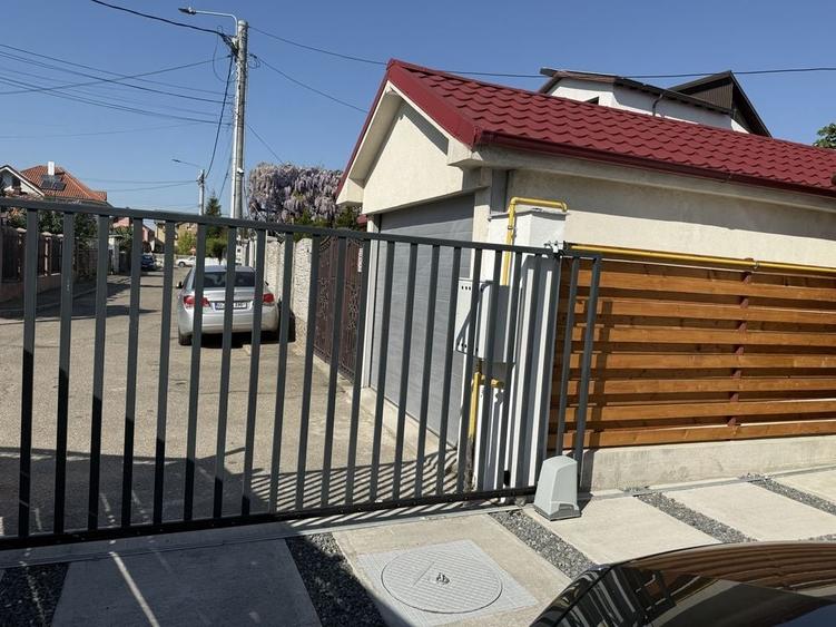 Casă cu 3 camere în Micro 3